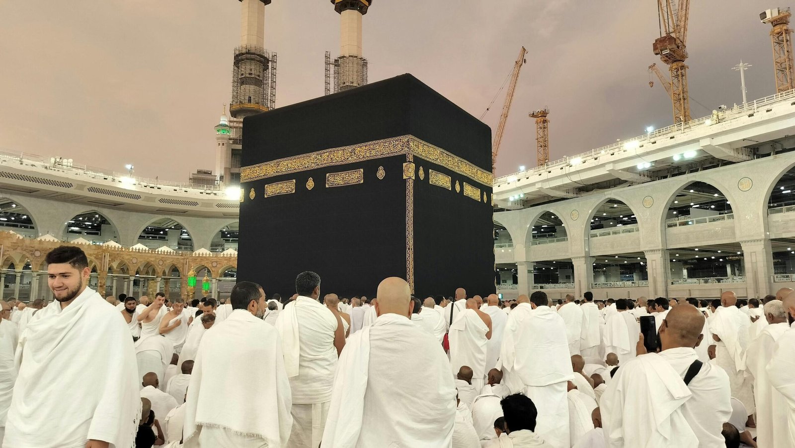 Perjalanan Spiritual Ke Tanah Suci
